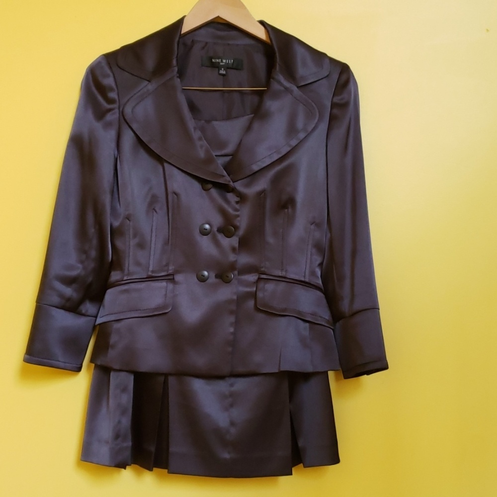 Nine west suit - Picture 1 of 8